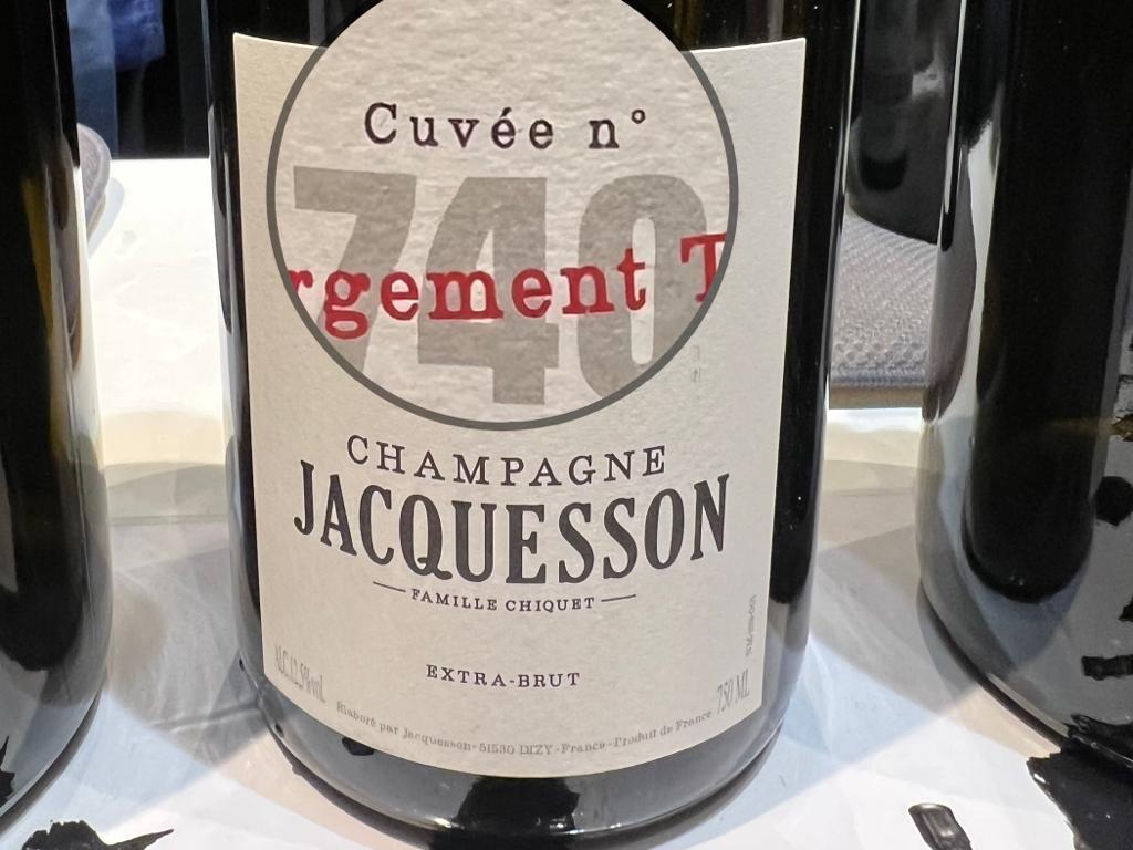 etichetta di uno champagne ottenuto da una cuvée